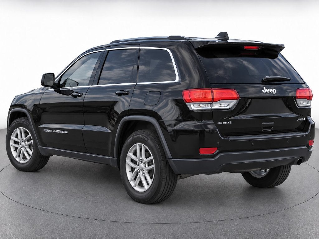2018 Jeep Grand Cherokee Laredo E