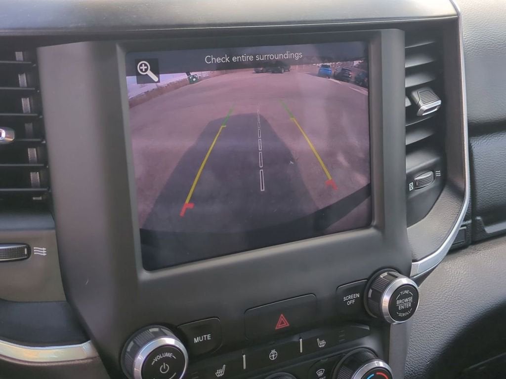 2021 RAM 1500 Big Horn Crew Cab 4x4 5'7" Box