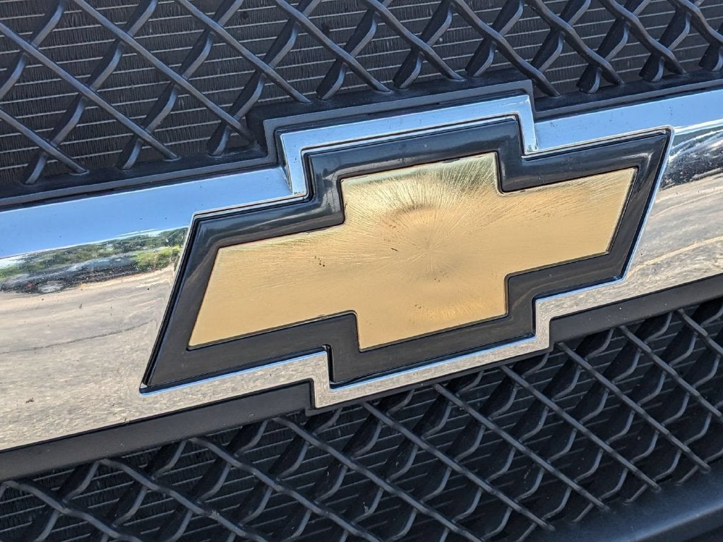 2025 Chevrolet Express Passenger 1LT