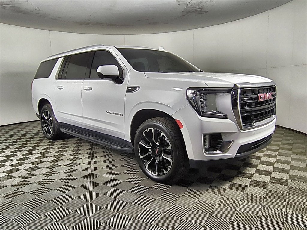 2022 GMC Yukon XL SLE