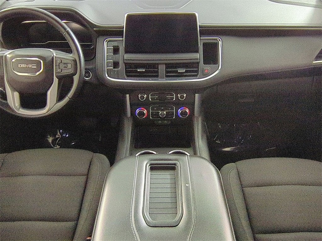 2022 GMC Yukon XL SLE