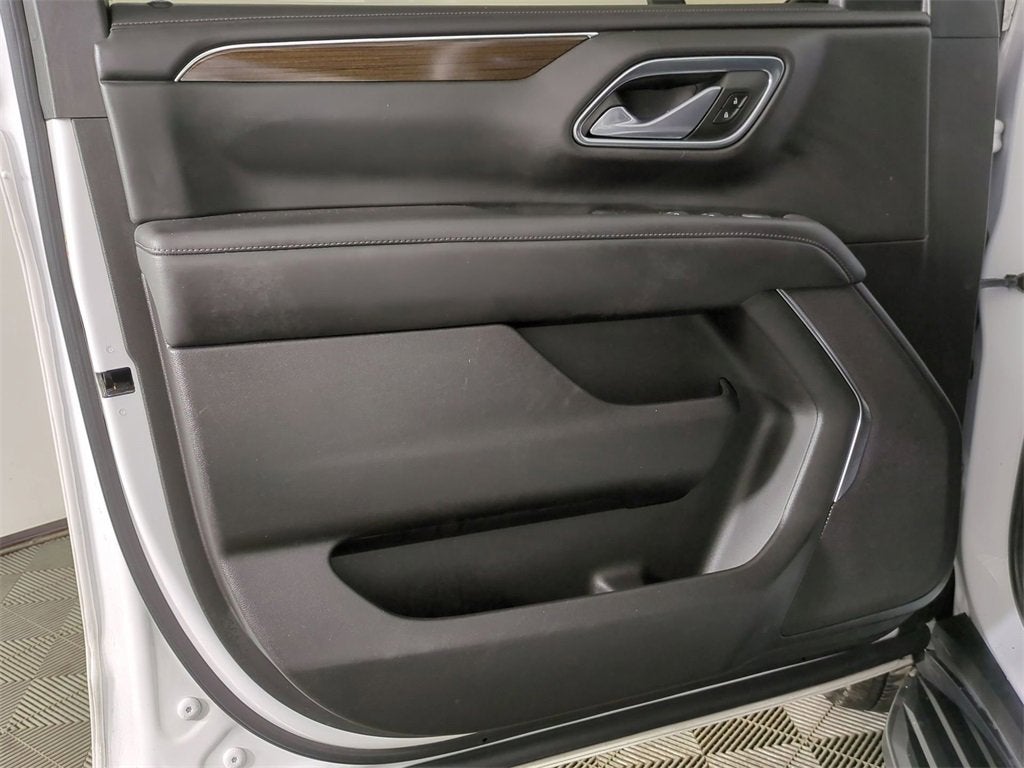 2022 GMC Yukon XL SLE