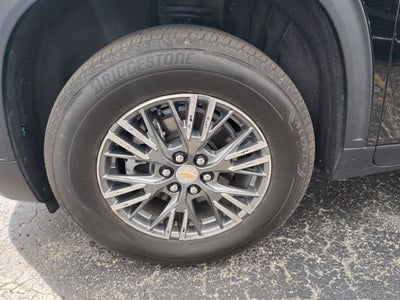 2024 Chevrolet Traverse LS