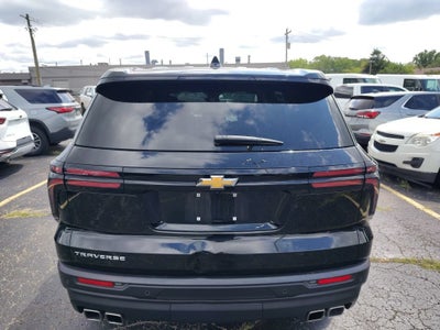 2024 Chevrolet Traverse LS