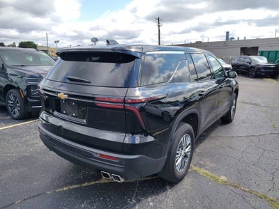 2024 Chevrolet Traverse LS