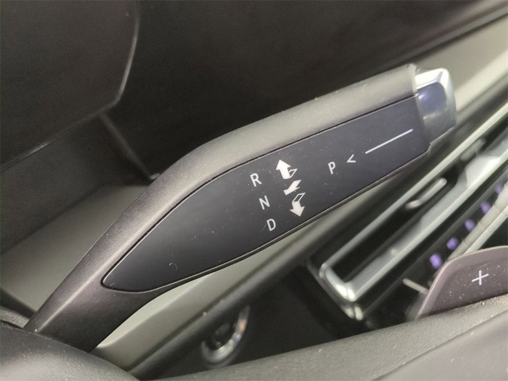 2024 Chevrolet Traverse LS