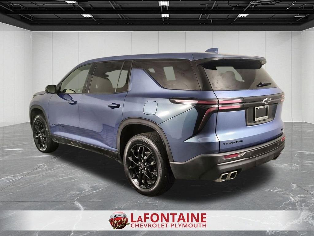 2024 Chevrolet Traverse LS
