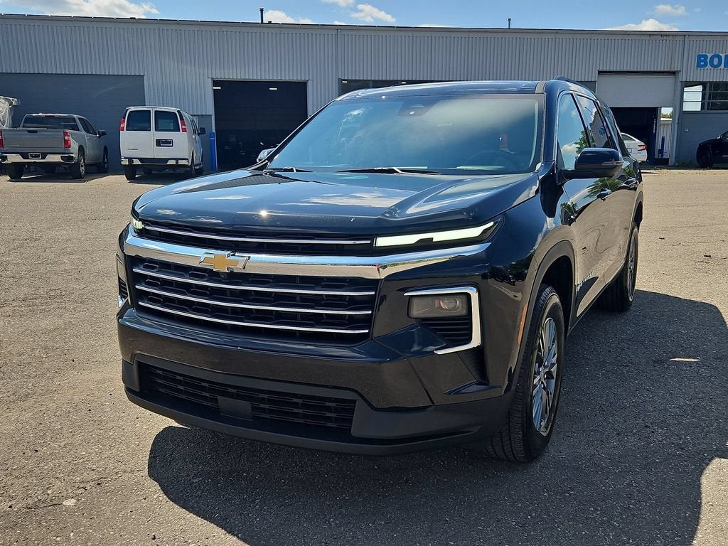 2024 Chevrolet Traverse LT