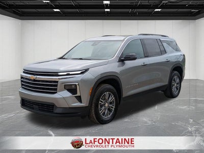 2025 Chevrolet Traverse LT