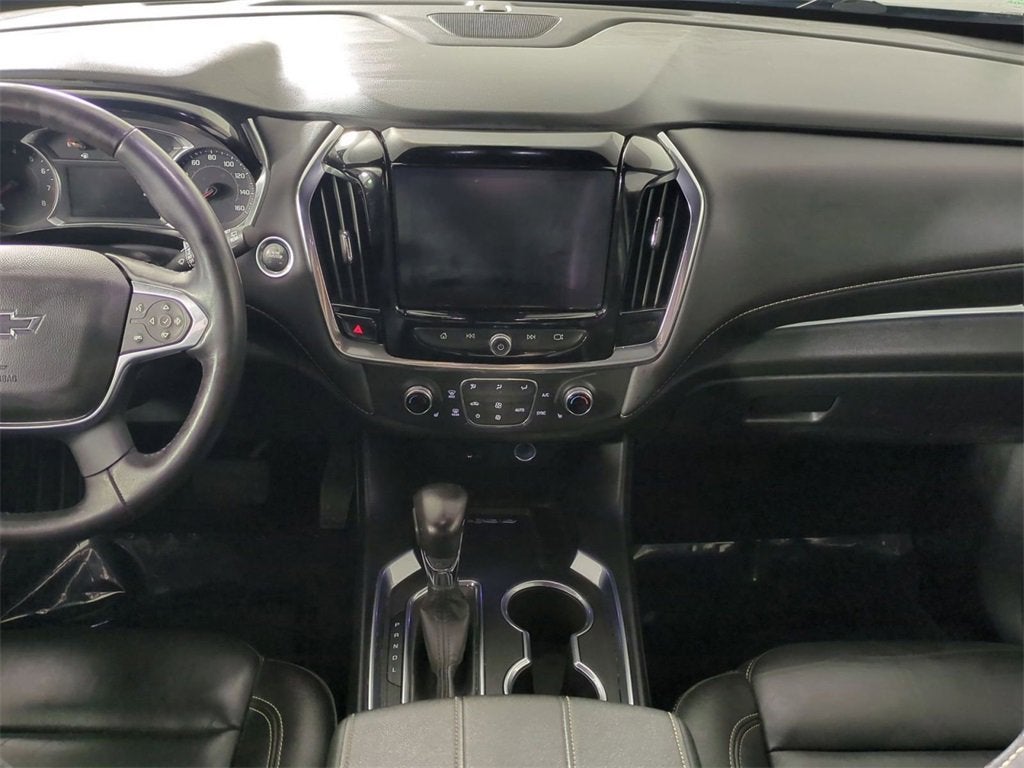 2022 Chevrolet Traverse LT Leather