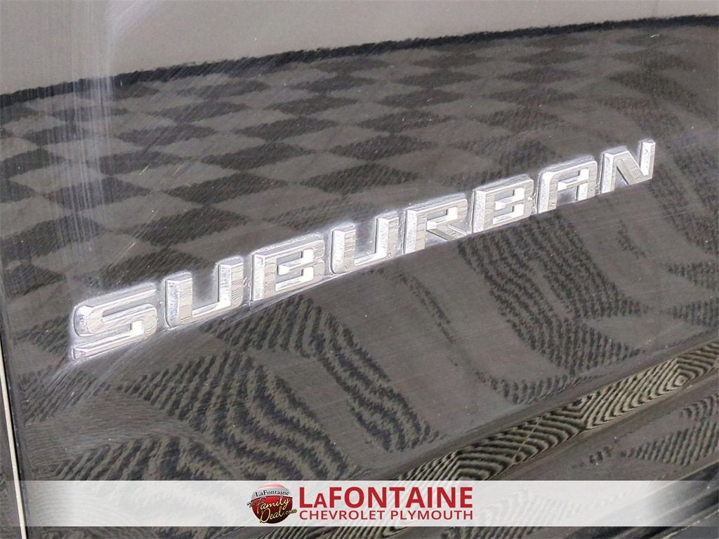 2022 Chevrolet Suburban LT