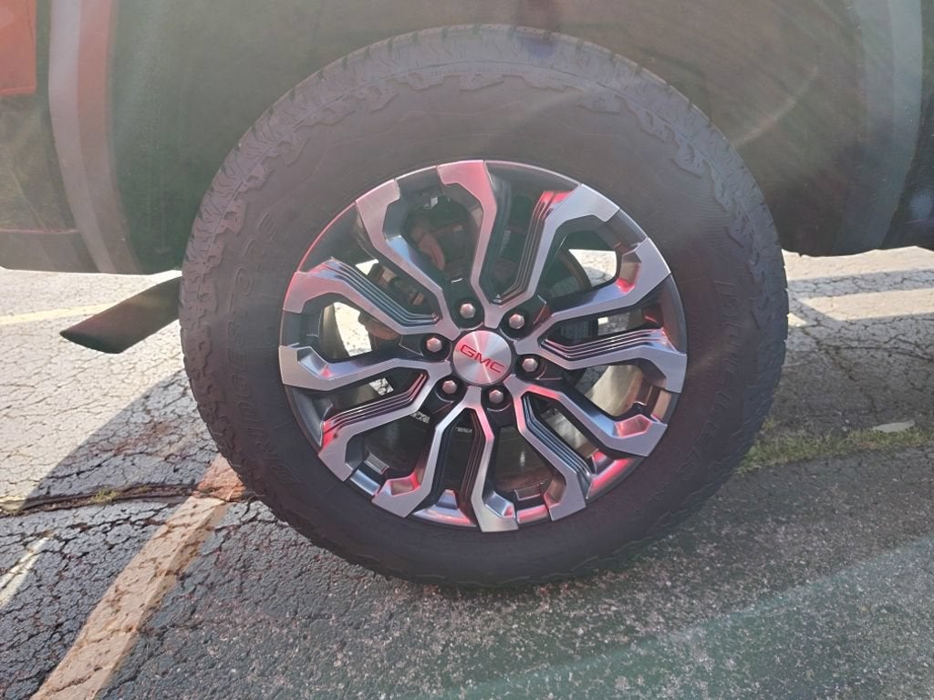 2023 GMC Canyon Denali