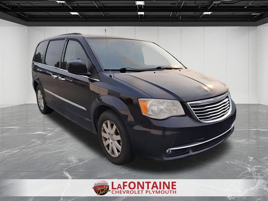 2015 Chrysler Town & Country Touring