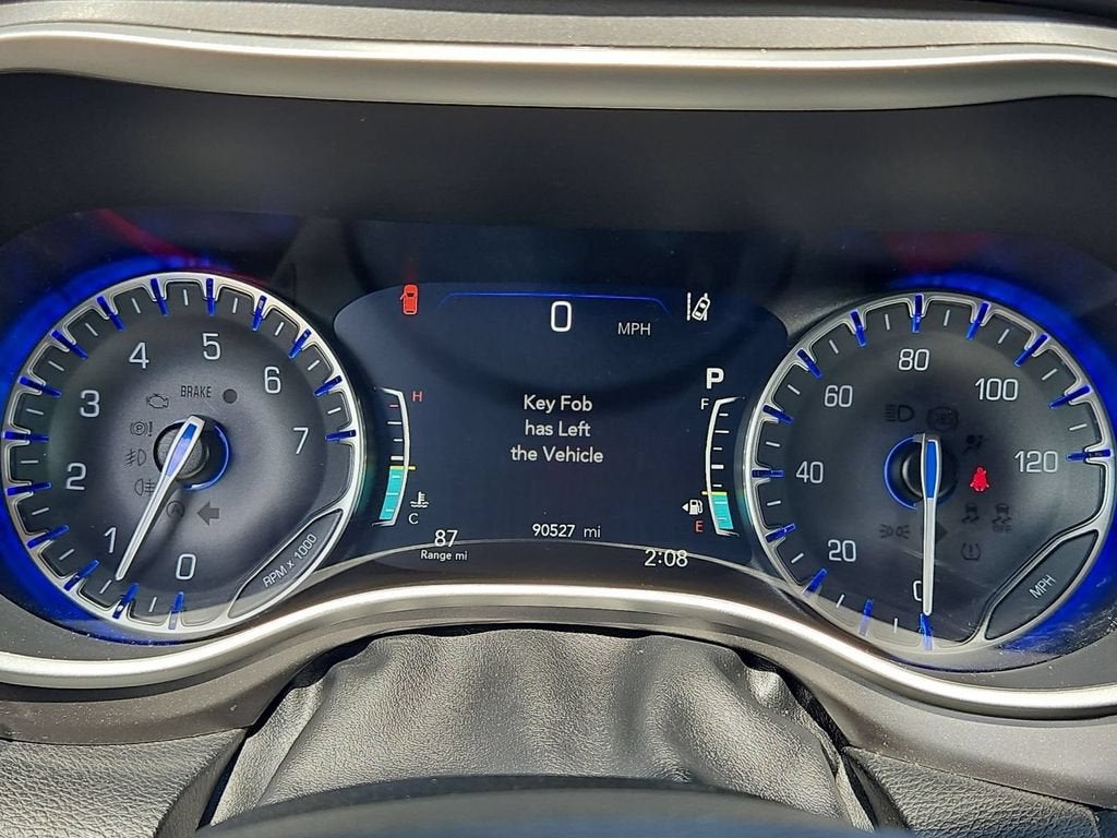 2022 Chrysler Pacifica Touring L