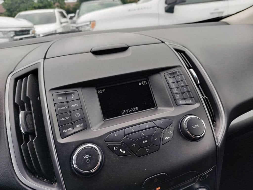 2015 Ford Edge SE