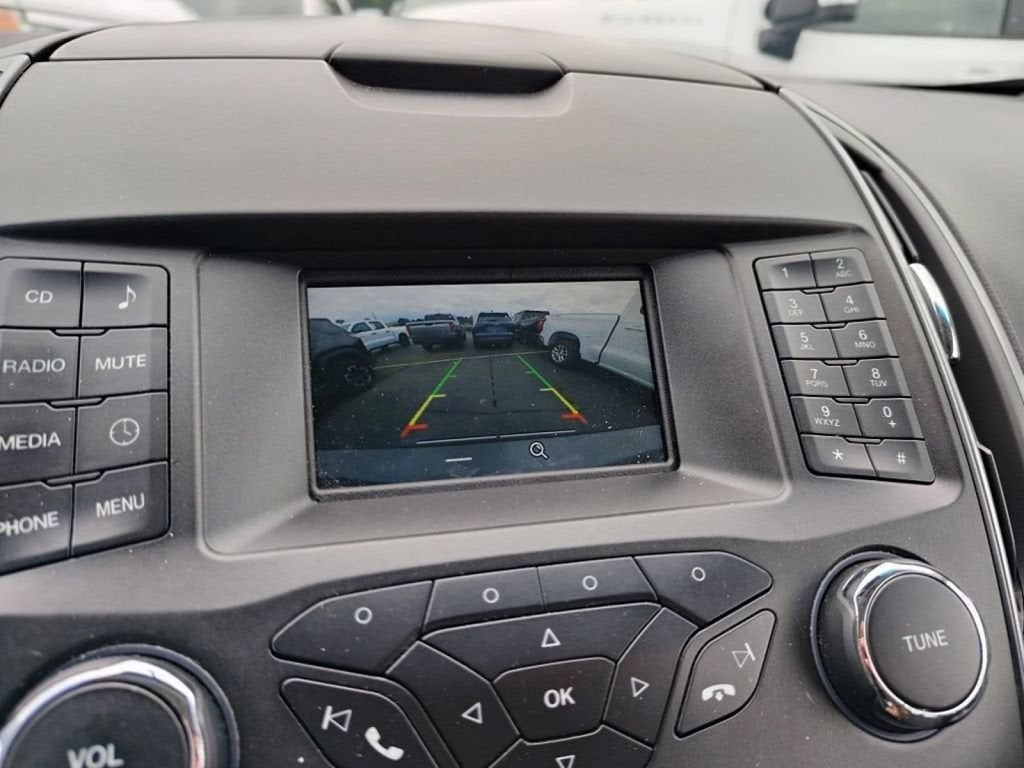2015 Ford Edge SE