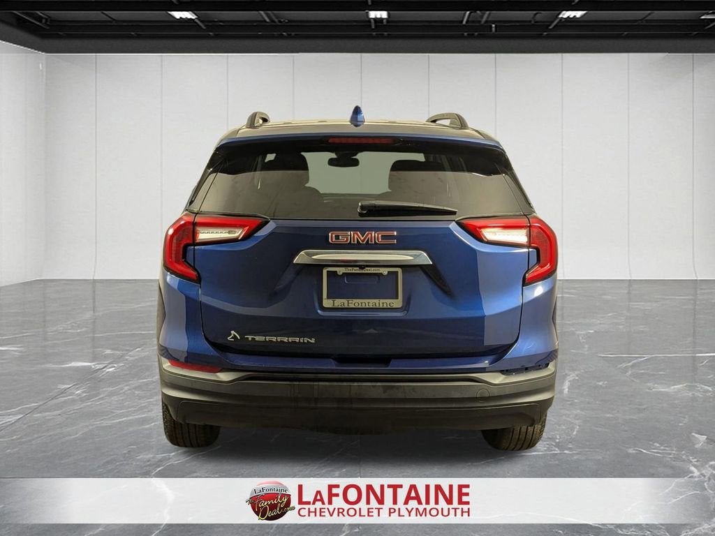 2023 GMC Terrain SLE