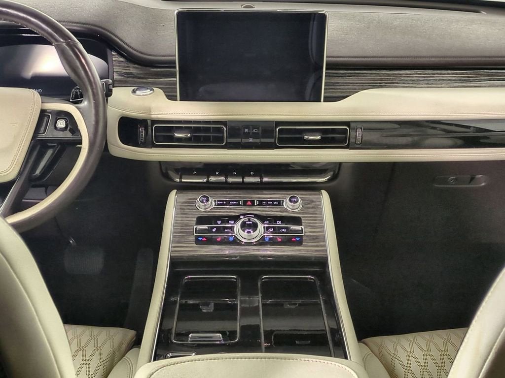 2021 Lincoln Aviator Black Label