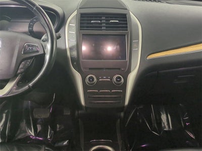2016 Lincoln MKC Select