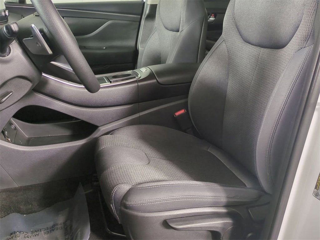 2021 Hyundai Santa Fe SE