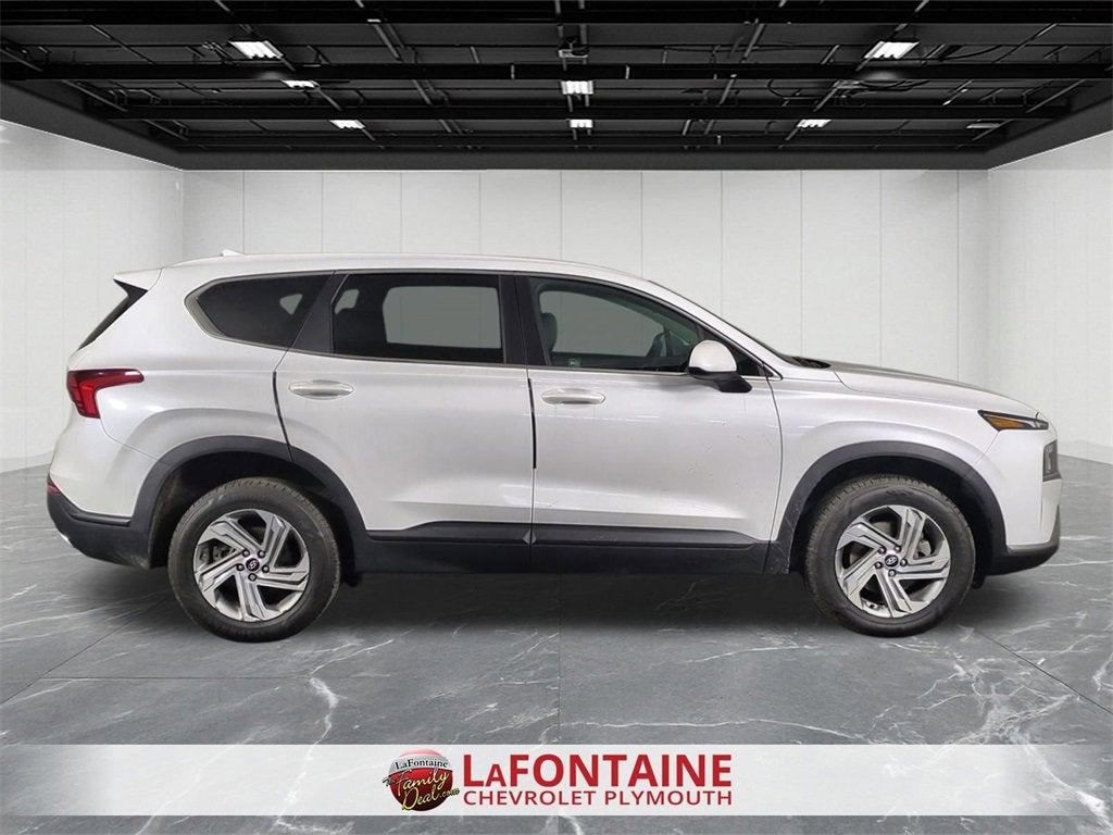 2021 Hyundai Santa Fe SE