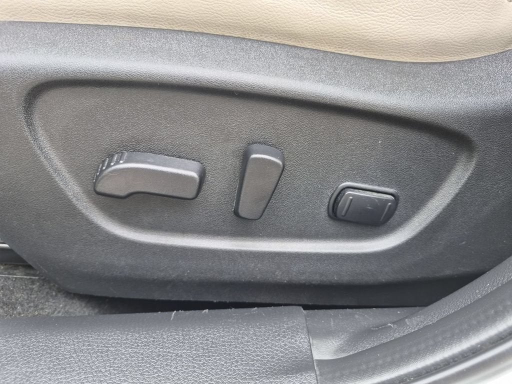 2022 Nissan Rogue Sport SL AWD Xtronic CVT