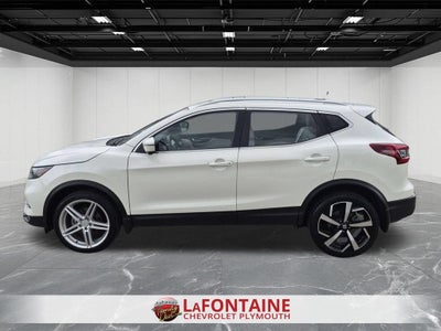 2022 Nissan Rogue Sport SL AWD Xtronic CVT