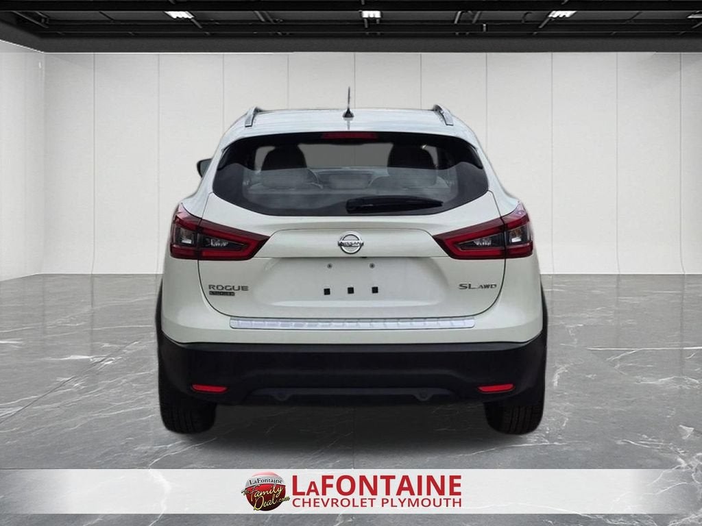 2022 Nissan Rogue Sport SL AWD Xtronic CVT