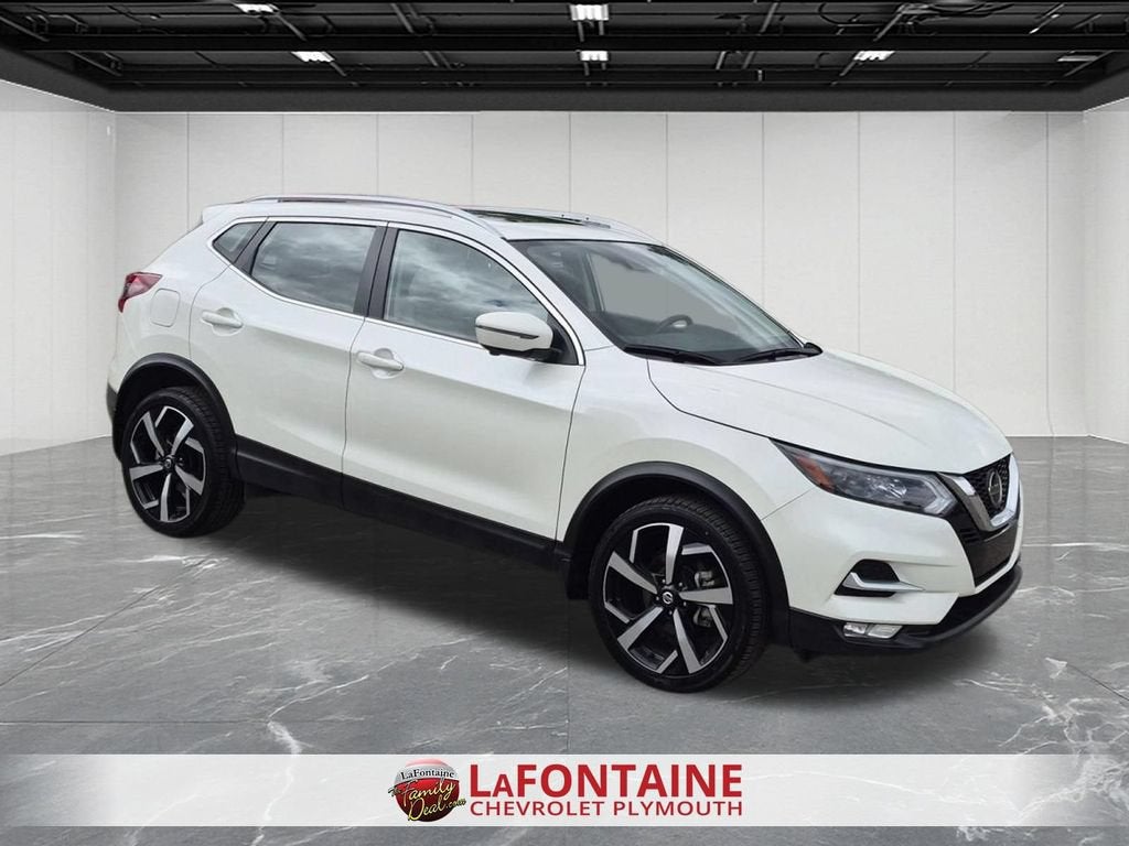 2022 Nissan Rogue Sport SL AWD Xtronic CVT