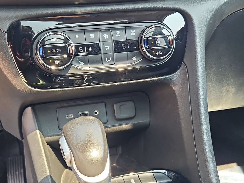 2023 Buick Encore GX Essence