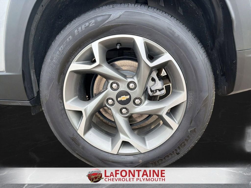 2025 Chevrolet Trax LT