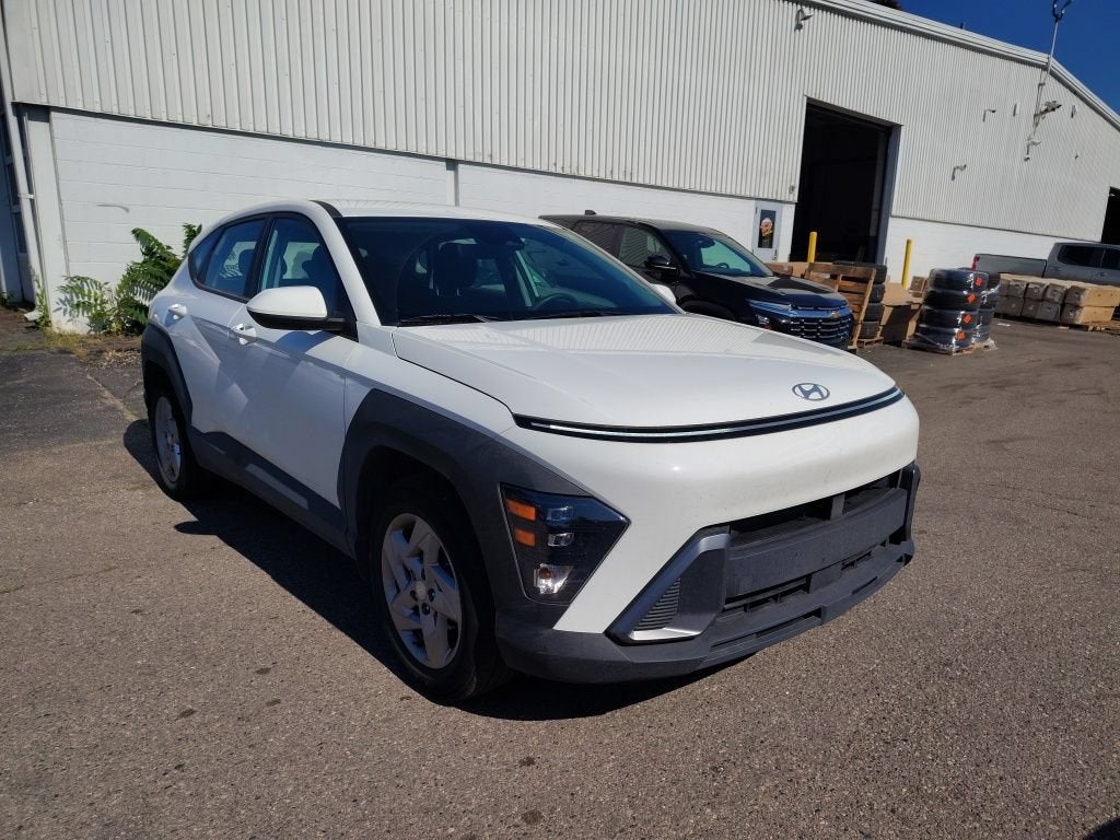 2025 Hyundai Kona SE