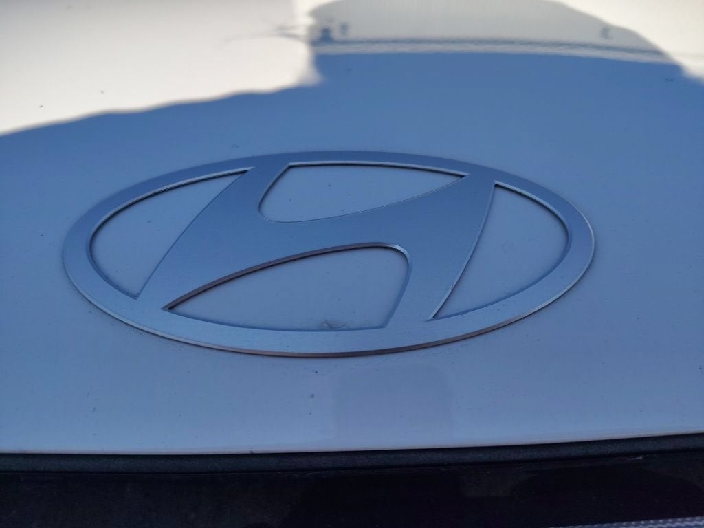 2025 Hyundai Kona SE