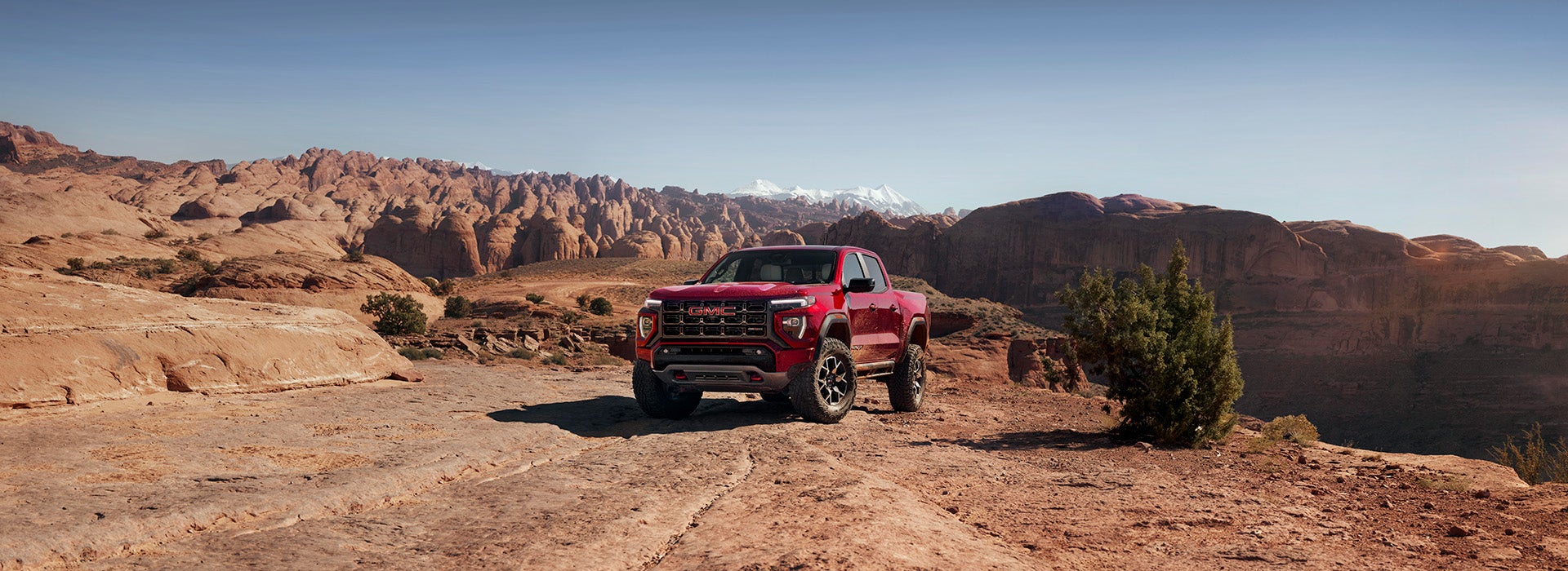 LaFontaine Buick GMC Highland in Highland Charter Township MI